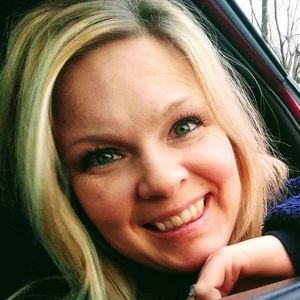 Meet your Posher, Rebecca